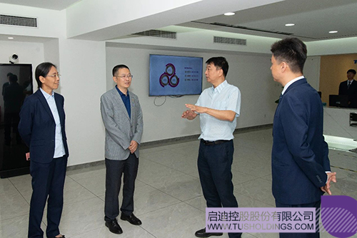 1695786209809688.jpg 1c.jpg